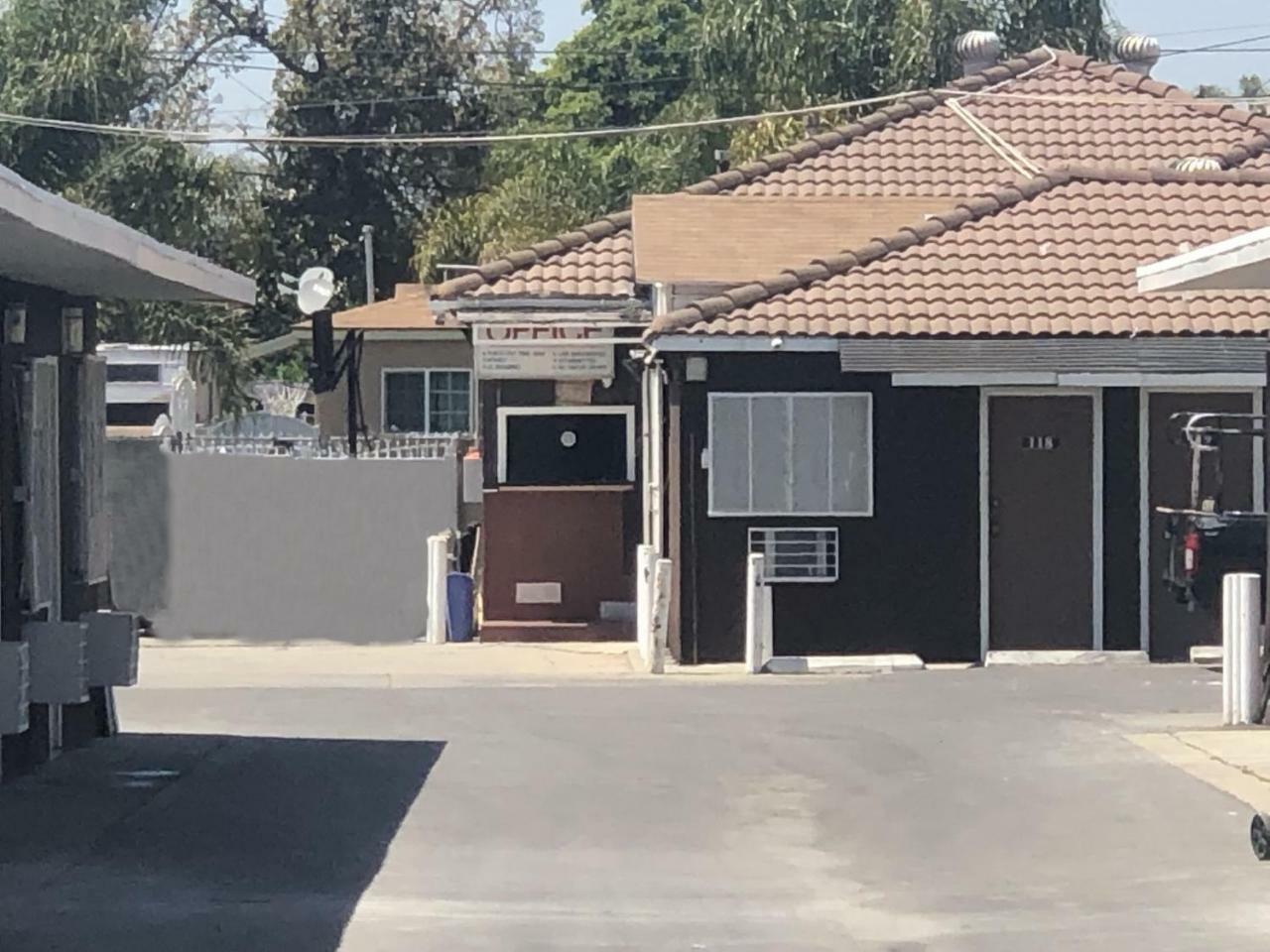 Mi Casa Motel Lynwood Dış mekan fotoğraf