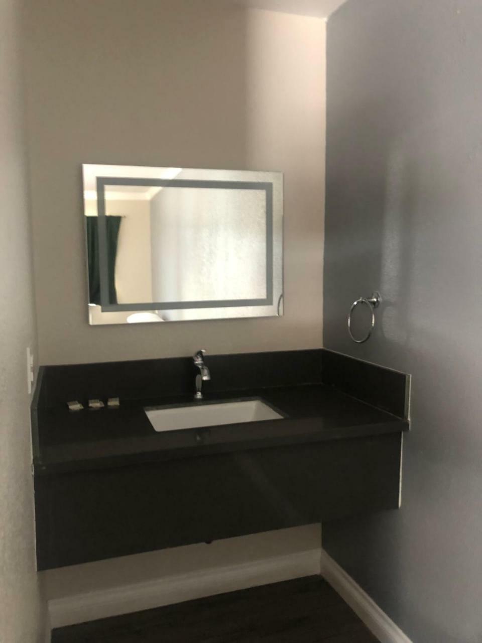 Mi Casa Motel Lynwood Dış mekan fotoğraf