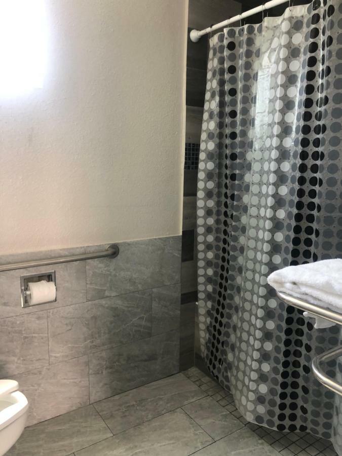 Mi Casa Motel Lynwood Dış mekan fotoğraf