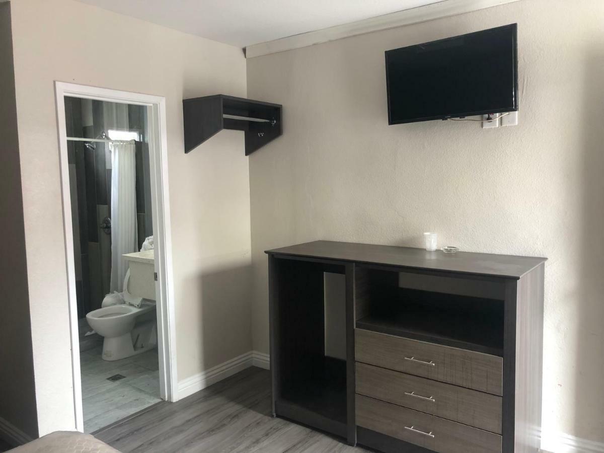 Mi Casa Motel Lynwood Dış mekan fotoğraf
